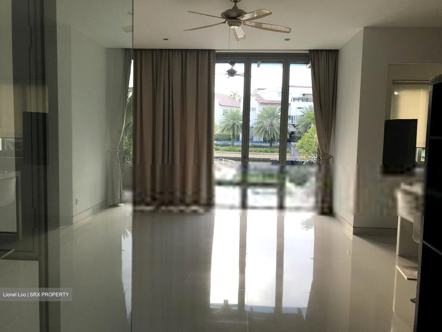 Harbourfront Avenue (D4), Terrace #448887571